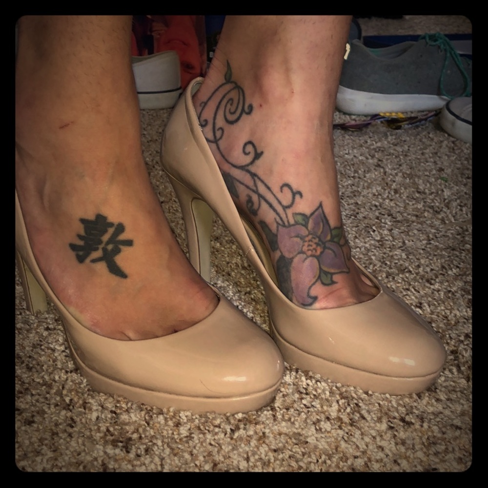 Style & co nude heels